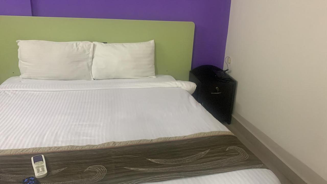 Homewood Suites Хайдарабад Экстерьер фото